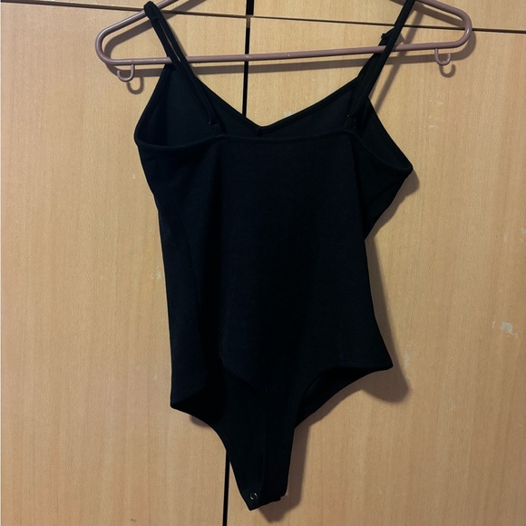 Urban Heritage Black Bodycon Tank Bodysuit - Picture 2 of 4